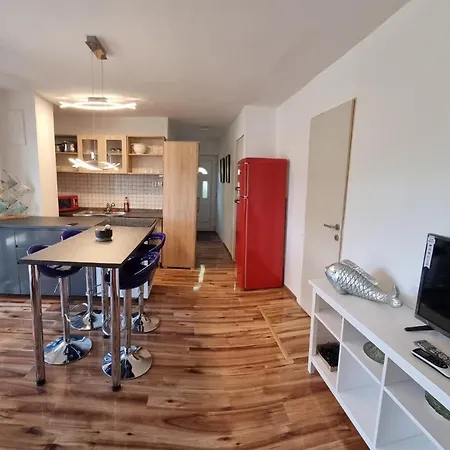 Rakoczi Appartmanhaz 3 Szobaval 4-7 Fore * Balatonmariafurdo